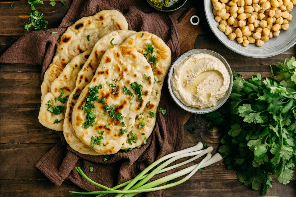 garlic-cheese-naan